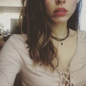 Sophia double leather choker triangle necklace New